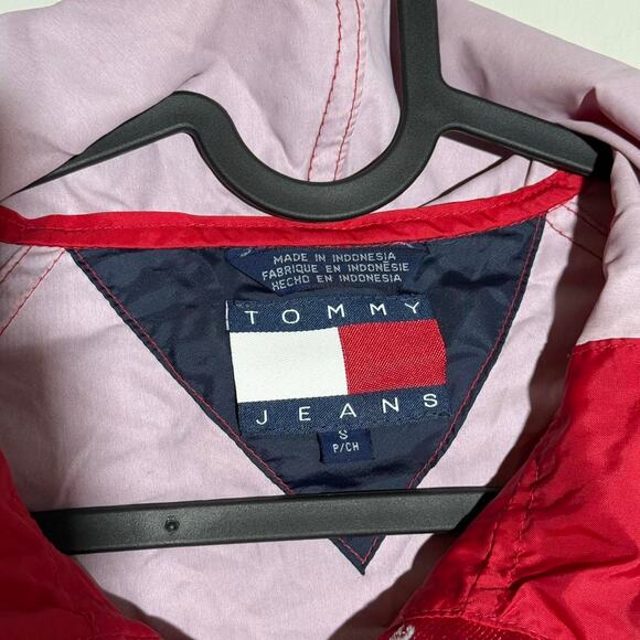 RARE Vintage Tommy Hilfiger Red Windbreaker – Women’s Size S/P - Picture 6 of 9